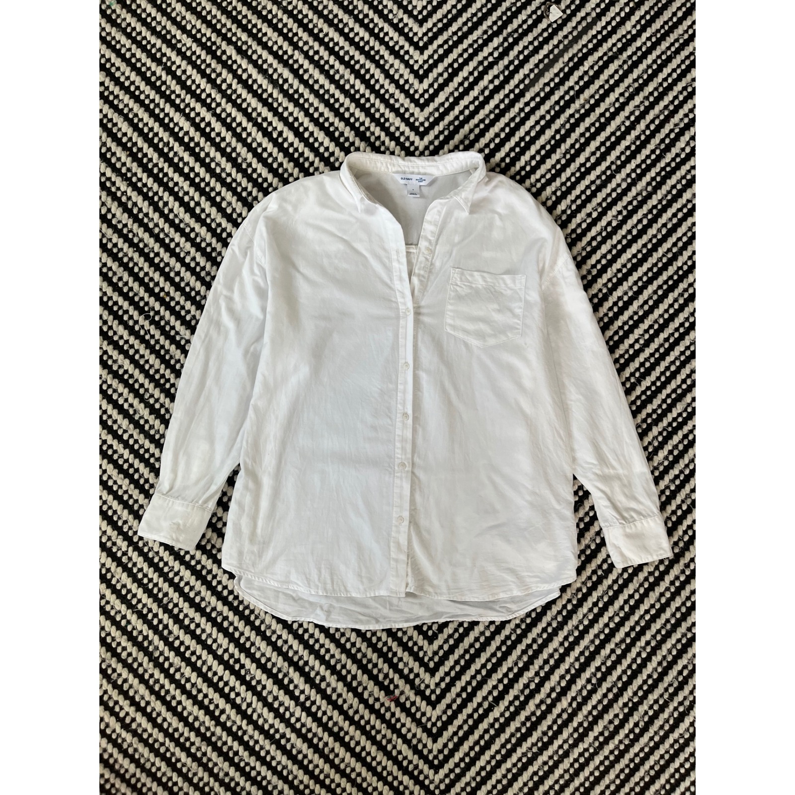 Old Navy The Boyfriend Shirt Womens Small White Cotton Button Down Minimalist S